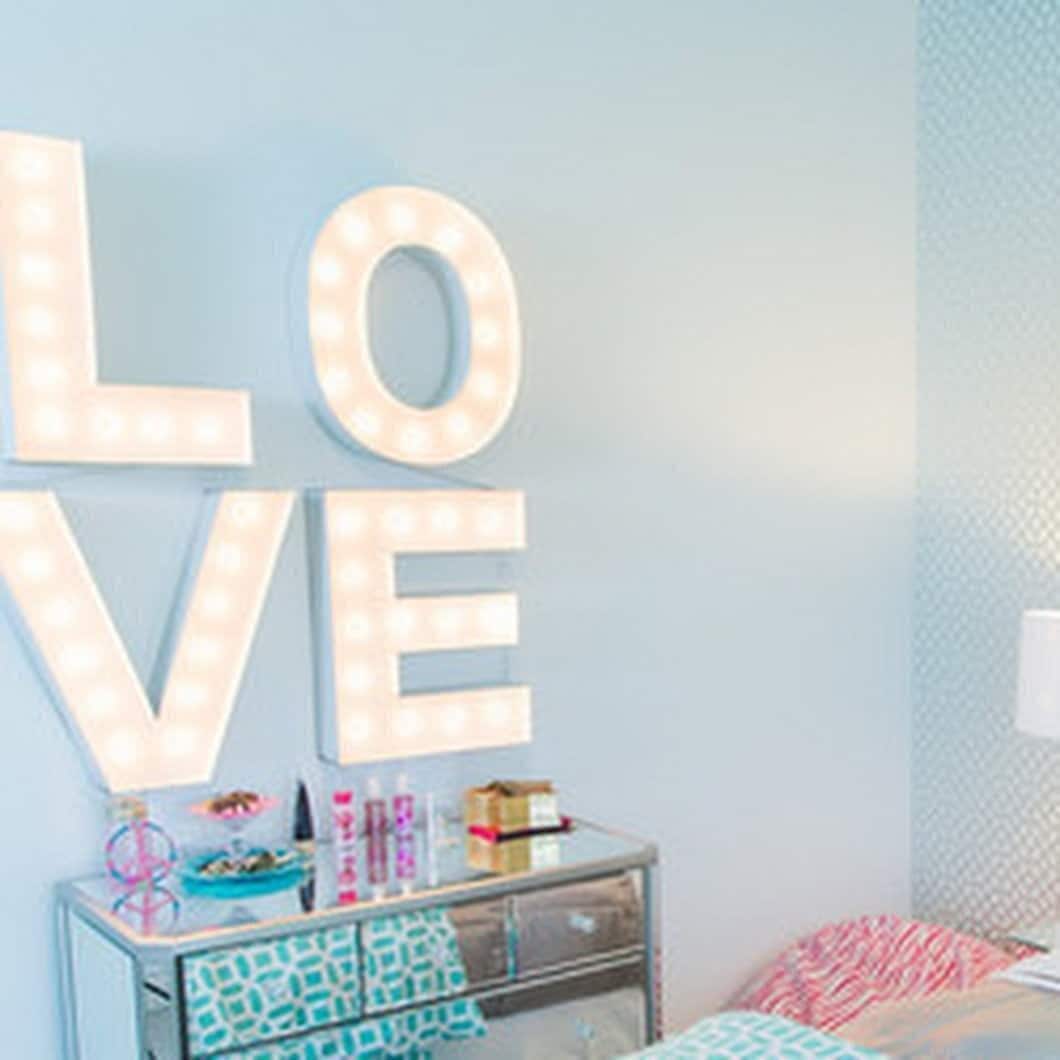 Custom metal marquee letters, lighted sign, wedding decor (4pc)