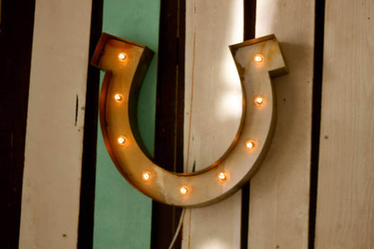 Metal horseshoe marquee sign – rustic western led light decor