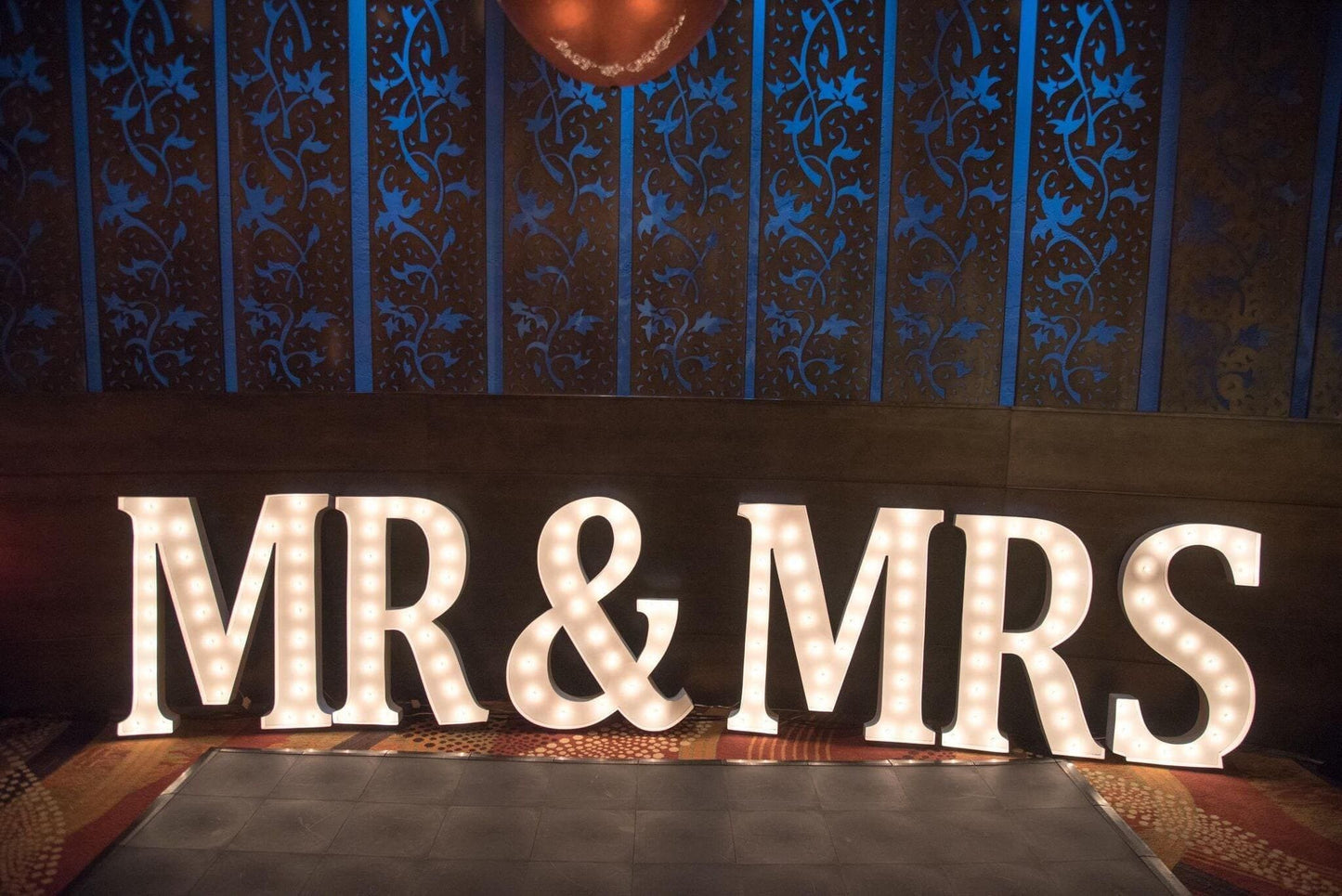 Custom 4pc metal lighted marquee letters – personalized wedding & home decor