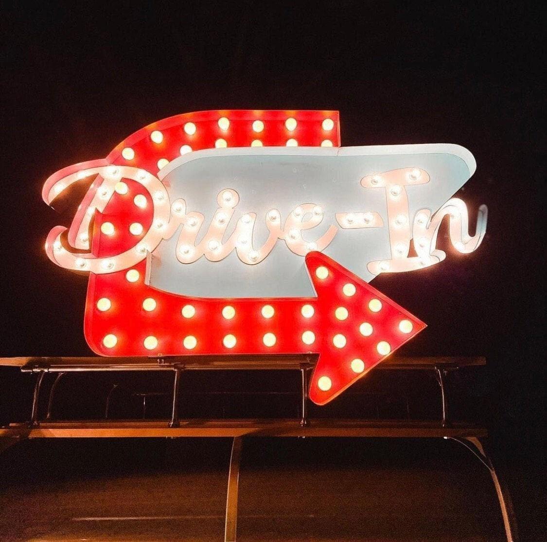 Custom metal open marquee sign with arrow – lighted business sign